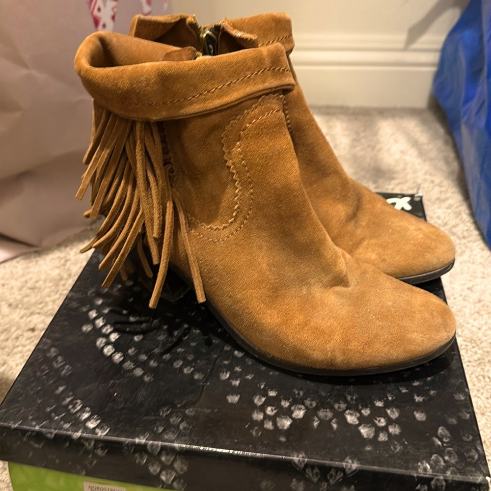 Sam Edelman Louie Fringe bootie, Cocoa Suede. Size 9m